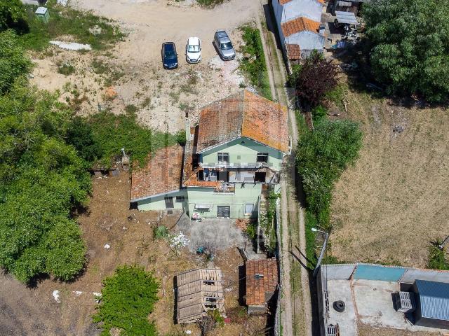 Moradia, Ovar