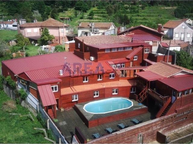Moradia, Oliveira de Azeméis Santiago da Riba Ul Ul Macinhata da Seixa Madail