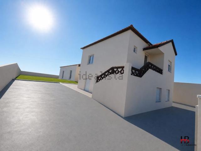 Moradia, Oliveira de Azeméis Santiago da Riba Ul Ul Macinhata da Seixa Madail