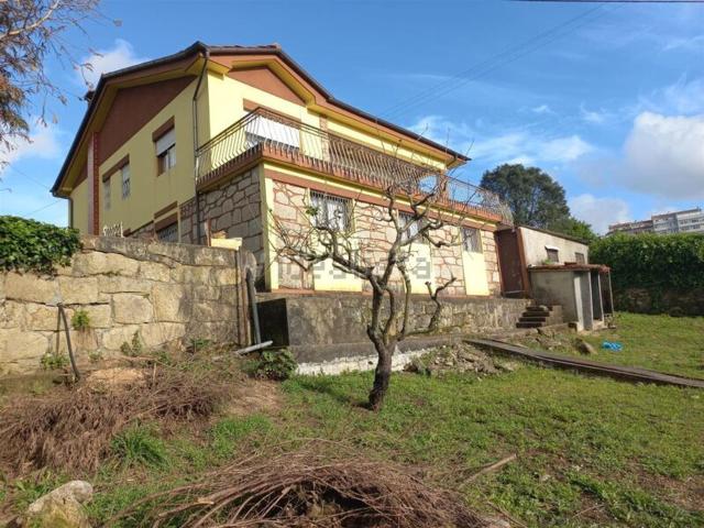 Moradia, Oliveira do Douro