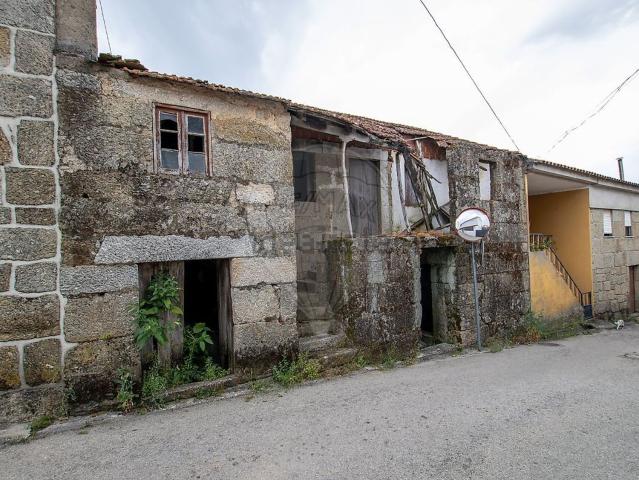 Moradia, Oliveira do Hospital e São Paio de Gramaços