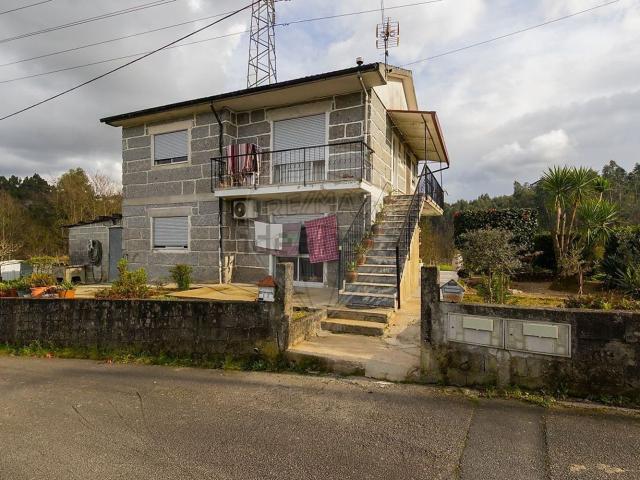 Moradia, Oliveira São Paio São Sebastião