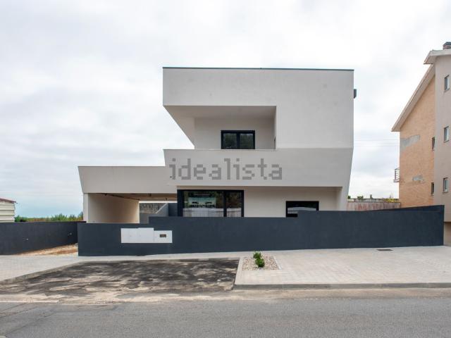 Moradia, Oliveirinha