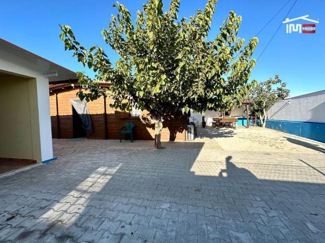 Moradia, Atalaia e Alto Estanqueiro Jardia