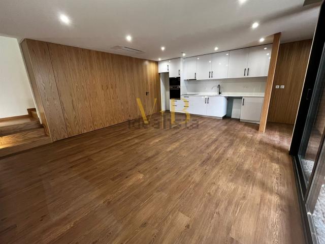 Moradia, Aver o Mar Amorim Terroso