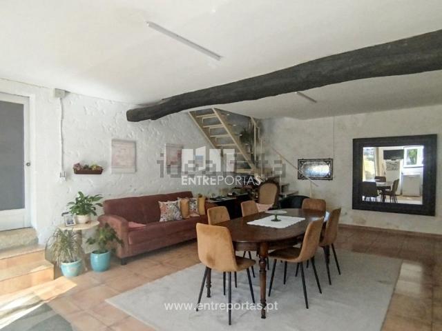 Moradia, Aver o Mar Amorim Terroso