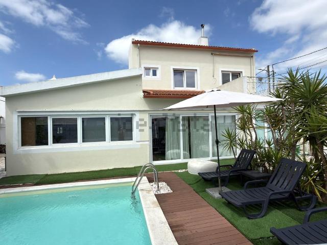 Moradia, Azeitão