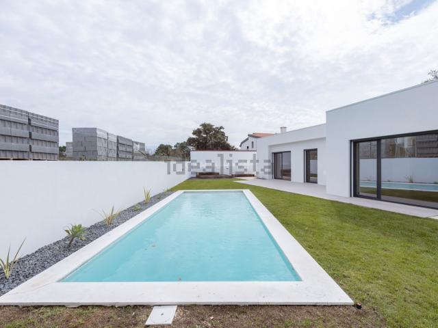 Moradia, Azeitão
