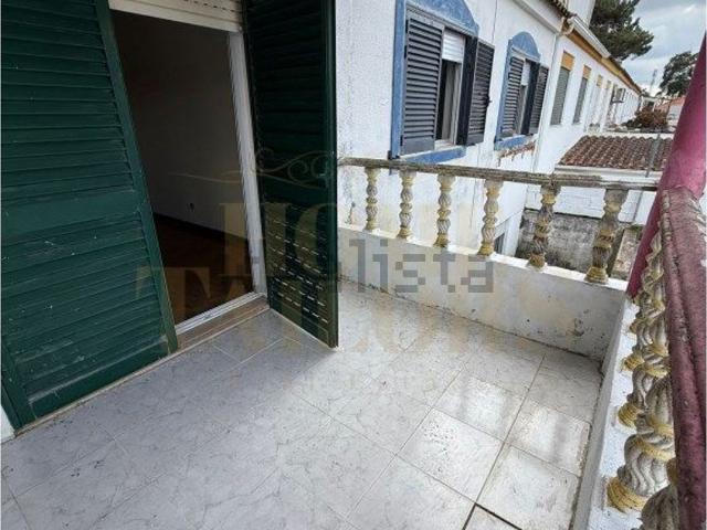 Moradia, Azeitão