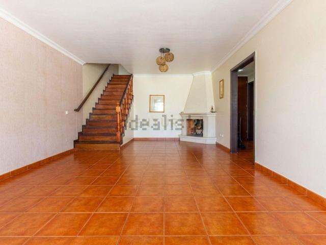 Moradia, Azeitão