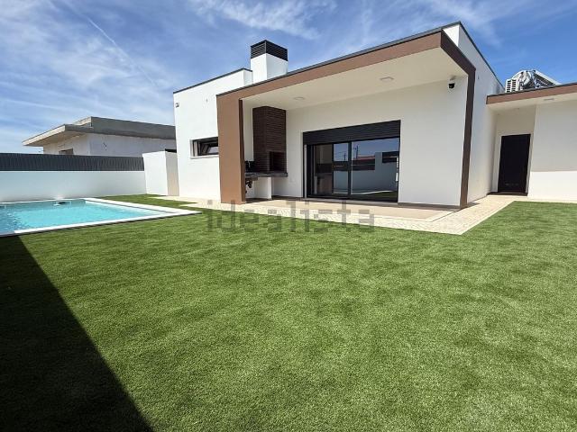 Moradia, Azeitão