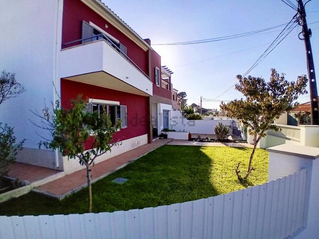 Moradia, Azeitão