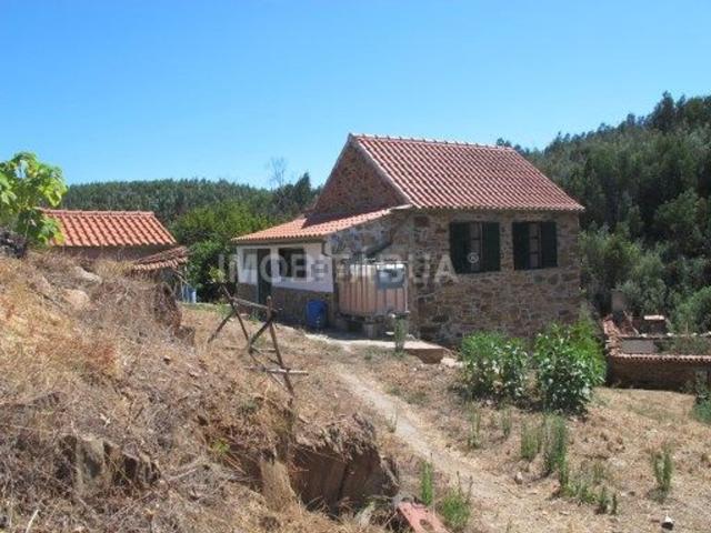 Moradia, Ázere e Covelo