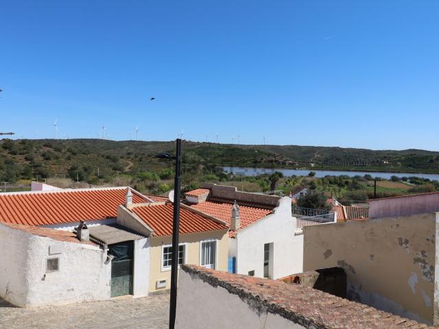 Moradia, Azinhal
