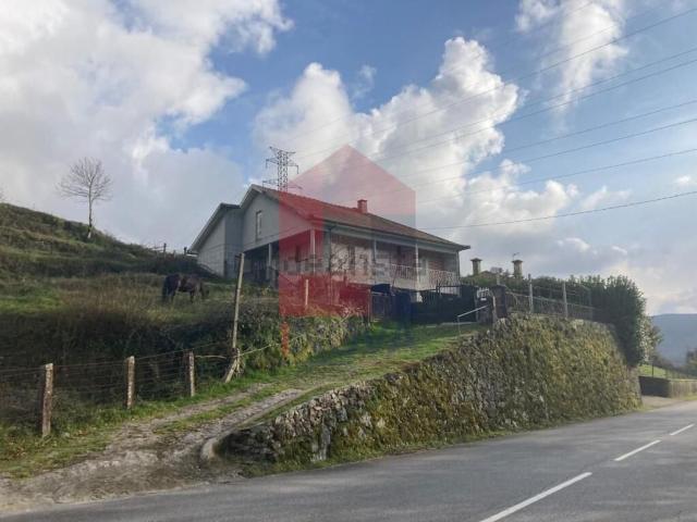 Moradia, Aboim da Nóbrega e Gondomar