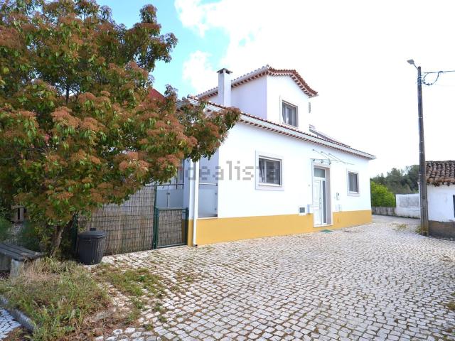 Moradia, Achete Azoia de Baixo Póvoa de Santarém