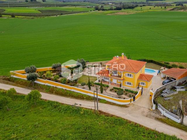 Moradia, Achete Azoia de Baixo Póvoa de Santarém