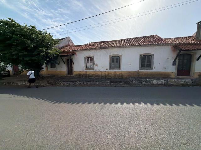 Moradia, Achete Azoia de Baixo Póvoa de Santarém