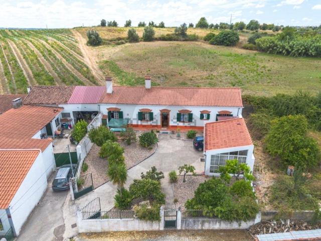 Moradia, Achete Azoia de Baixo Póvoa de Santarém