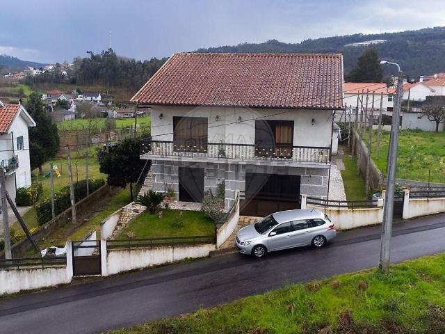 Moradia, Agrela e Serafão