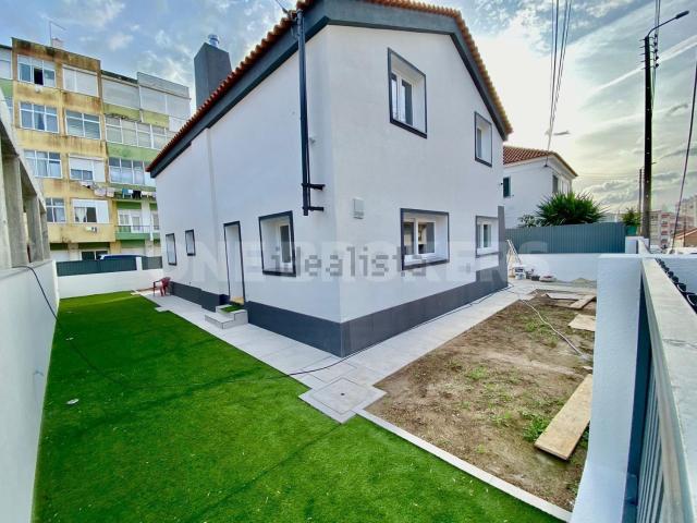 Moradia, Agualva e Mira Sintra