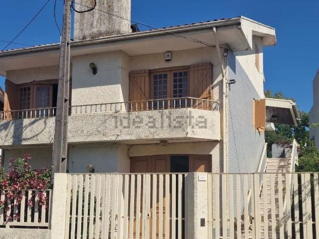Moradia, Águas Santas