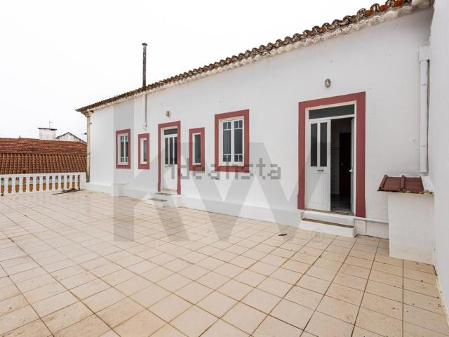 Moradia, Alcanhões