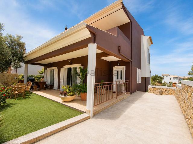 Moradia, Algoz