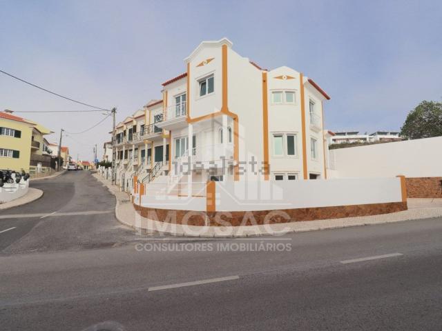 Moradia, Algés Linda a Velha Cruz Quebrada Dafundo
