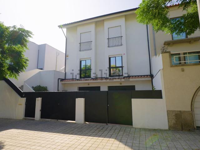 Moradia, Aldoar Foz do Douro Nevogilde