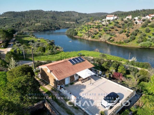 Moradia, Aldeia do Mato e Souto