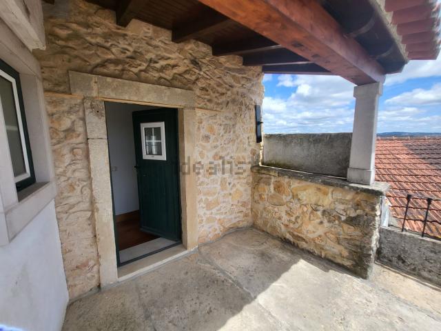 Moradia, Além da Ribeira e Pedreira
