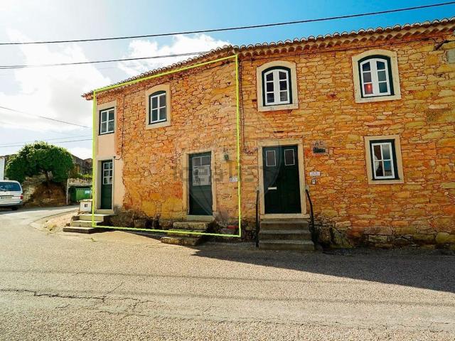 Moradia, Além da Ribeira e Pedreira