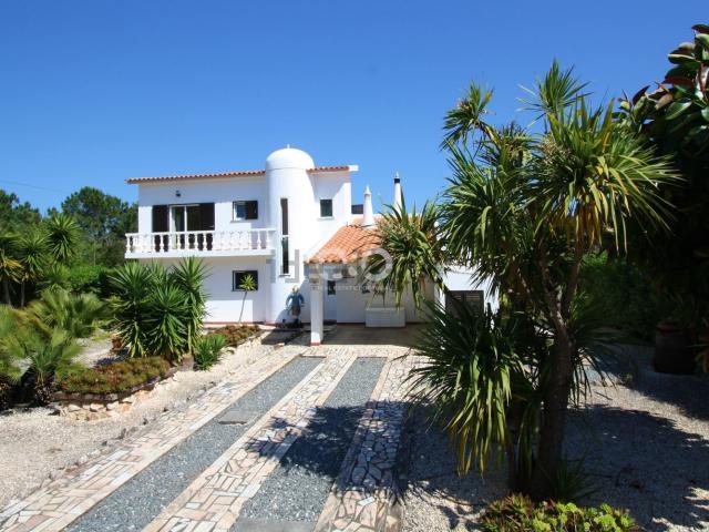 Moradia, Aljezur