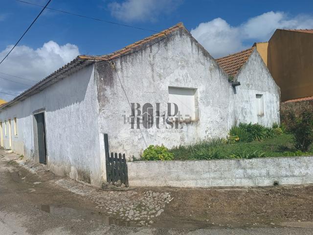 Moradia, Almoster