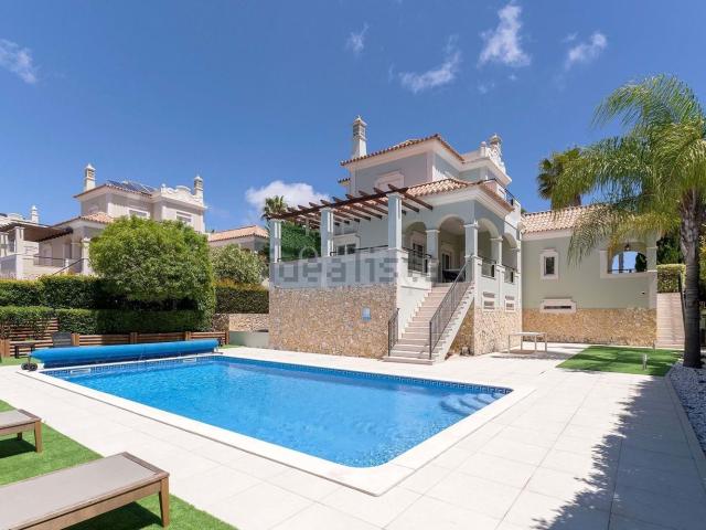 Moradia, Almancil