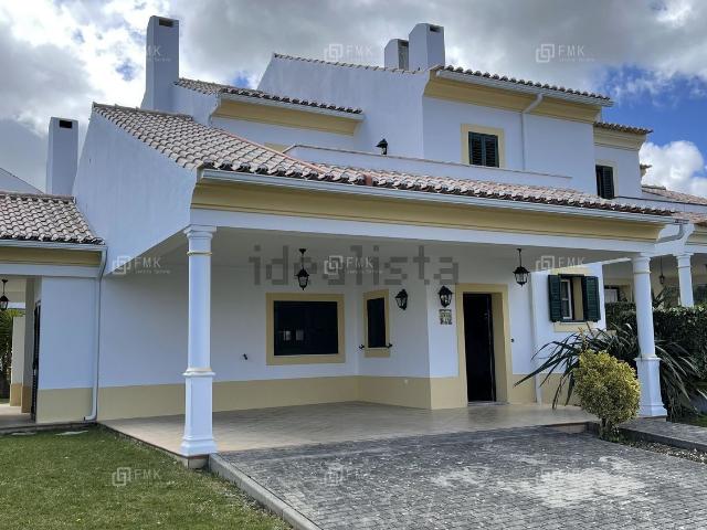 Moradia, Almargem do Bispo