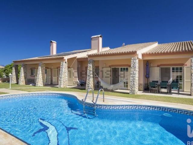 Moradia, Alvor