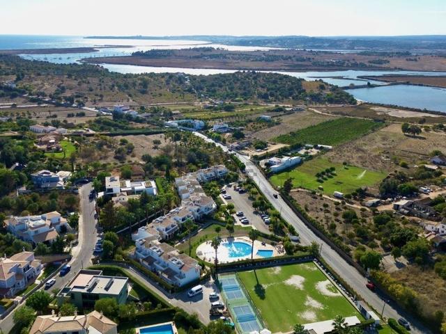 Moradia, Alvor