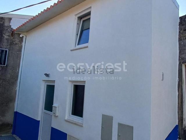 Moradia, Amiais de Baixo