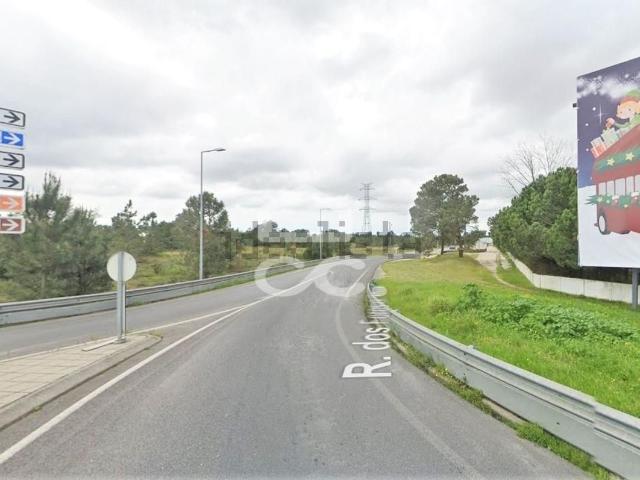 Moradia, Amora