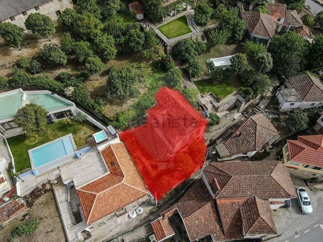 Moradia, Ancede e Ribadouro