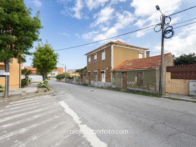 Moradia, Anta