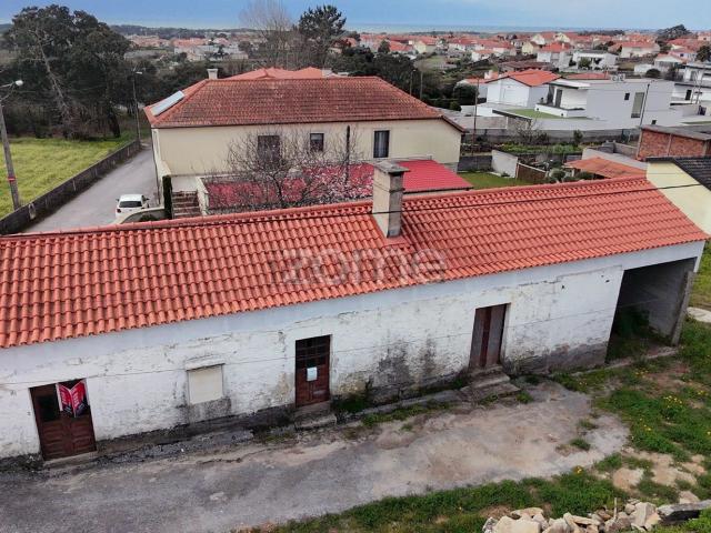 Moradia, Antas