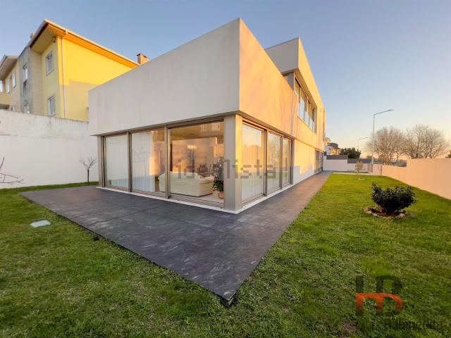 Moradia, Arcozelo