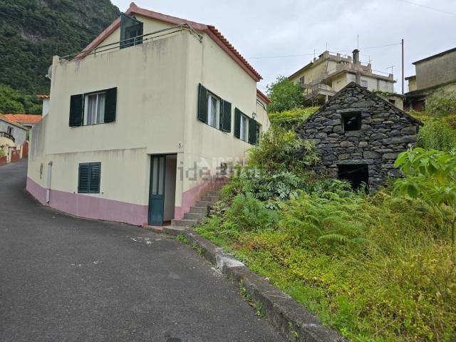 Moradia, Arco de São Jorge