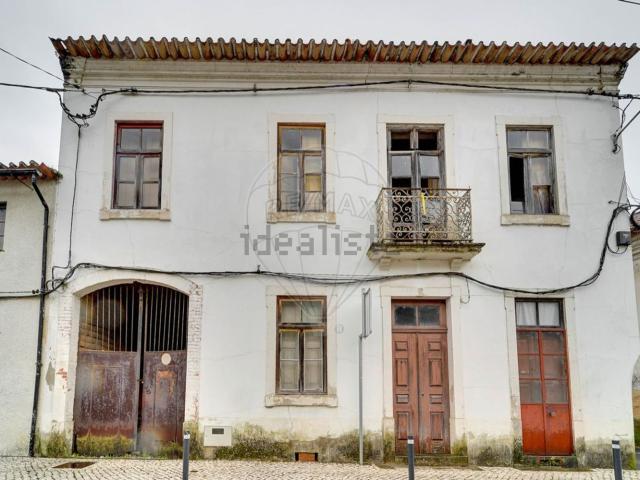 Moradia, Arcos e Mogofores