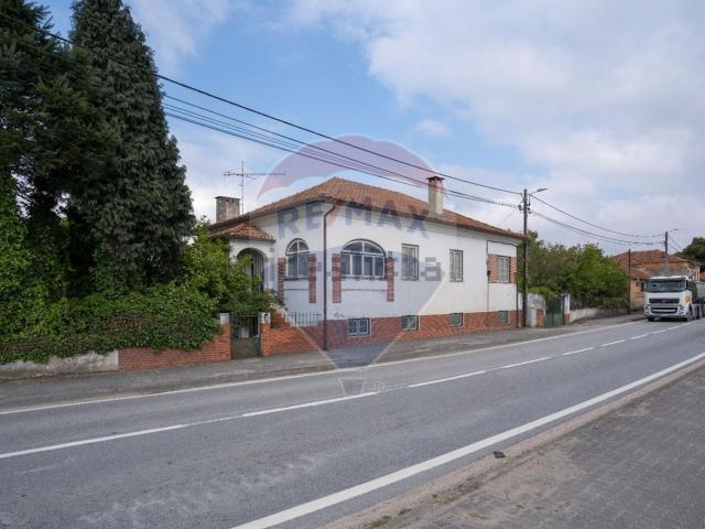 Moradia, Arcos e Mogofores