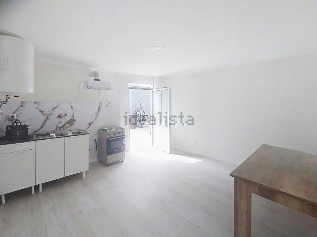 Moradia, Aradas