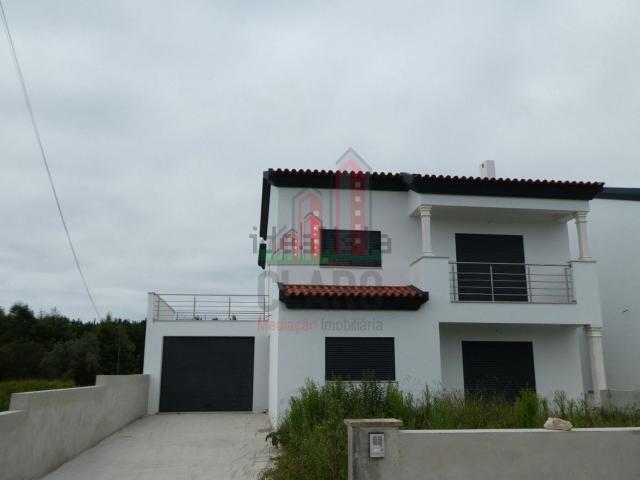 Moradia, Arazede